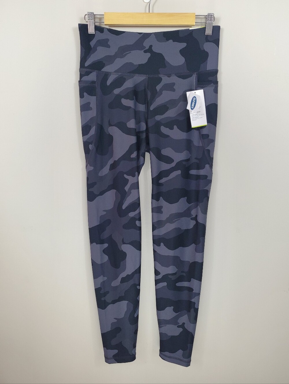 NWT Old Navy Active Size L Black Gray Camo Powersoft High-Rise Elevate Legging